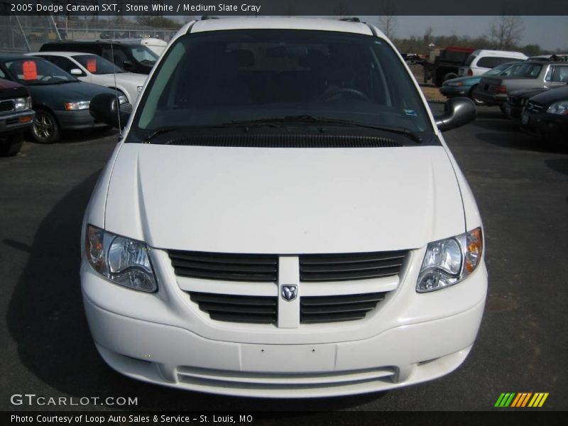 Stone White / Medium Slate Gray 2005 Dodge Caravan SXT