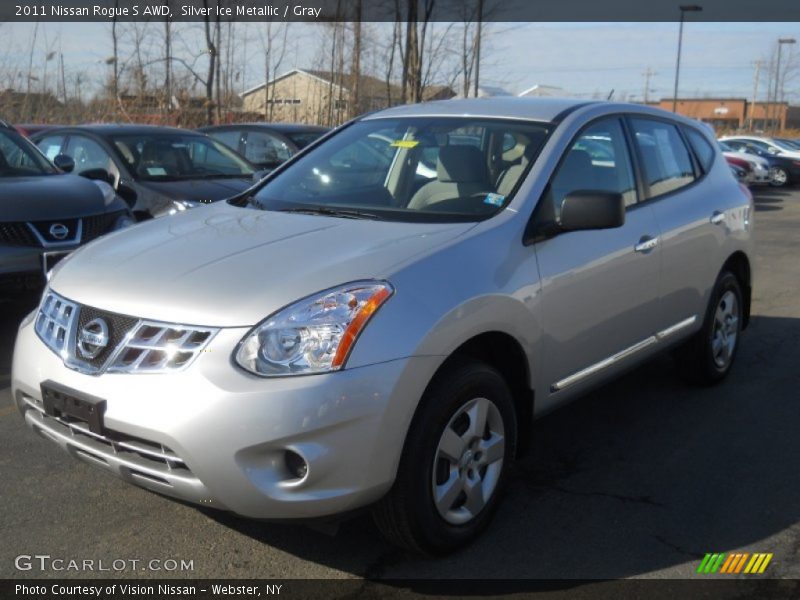 Silver Ice Metallic / Gray 2011 Nissan Rogue S AWD