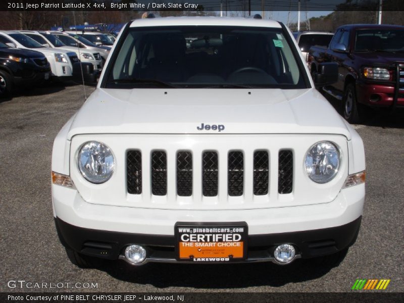 Bright White / Dark Slate Gray 2011 Jeep Patriot Latitude X 4x4