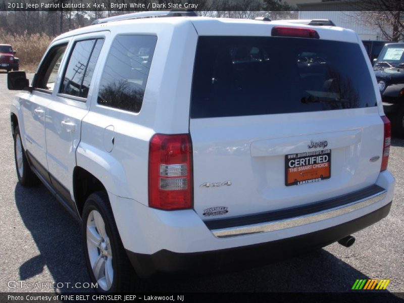 Bright White / Dark Slate Gray 2011 Jeep Patriot Latitude X 4x4