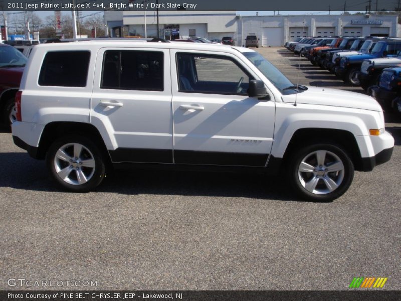 Bright White / Dark Slate Gray 2011 Jeep Patriot Latitude X 4x4