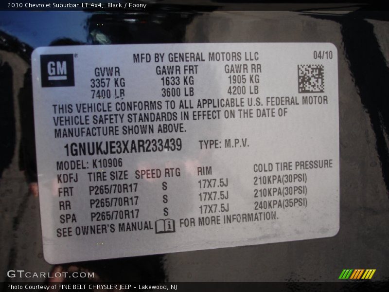 Black / Ebony 2010 Chevrolet Suburban LT 4x4