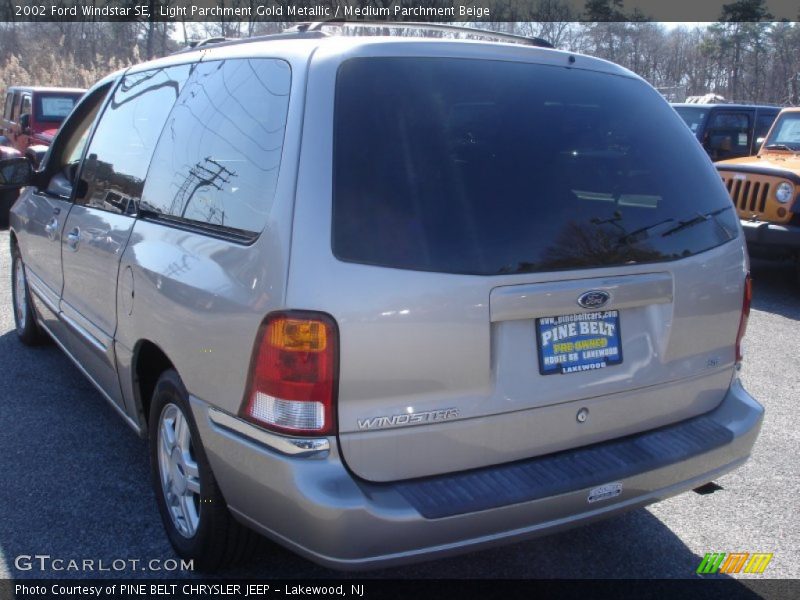 Light Parchment Gold Metallic / Medium Parchment Beige 2002 Ford Windstar SE