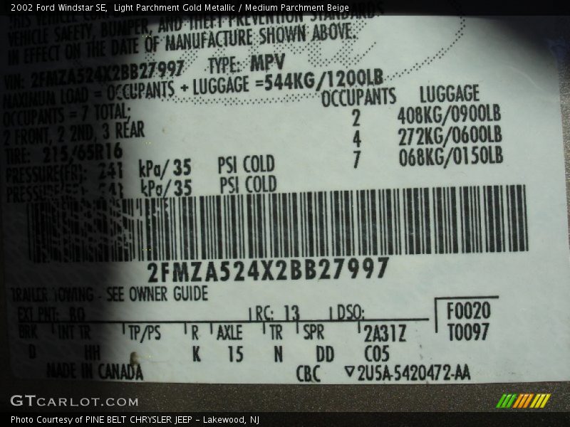 Light Parchment Gold Metallic / Medium Parchment Beige 2002 Ford Windstar SE
