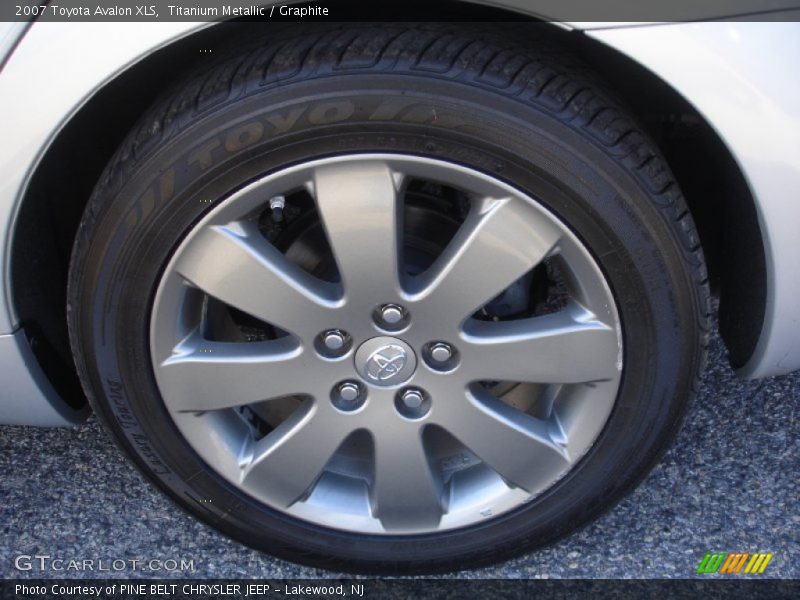  2007 Avalon XLS Wheel