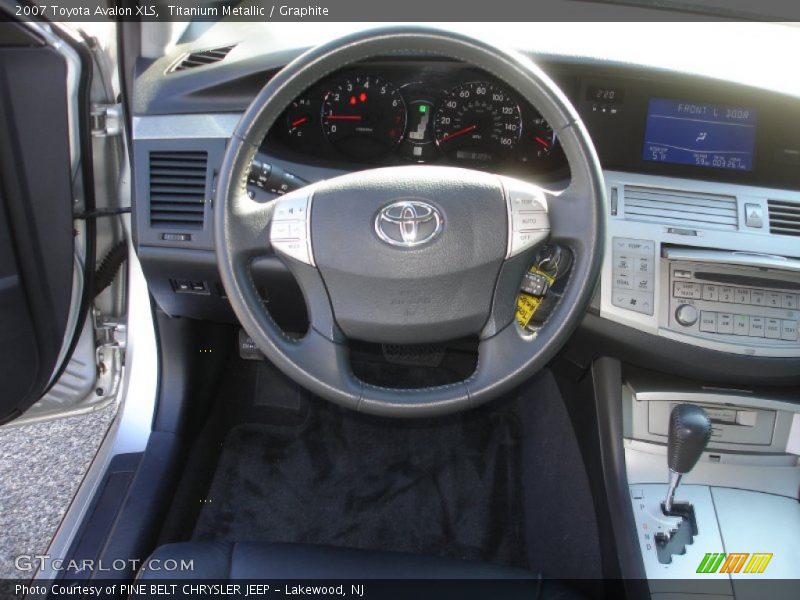 Titanium Metallic / Graphite 2007 Toyota Avalon XLS