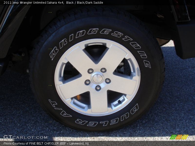 Black / Black/Dark Saddle 2011 Jeep Wrangler Unlimited Sahara 4x4