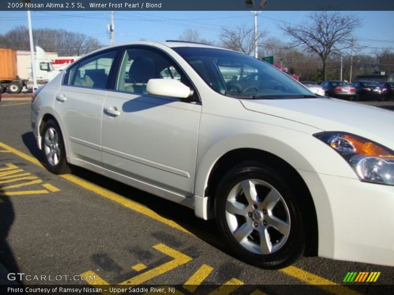 Winter Frost Pearl / Blond 2009 Nissan Altima 2.5 SL