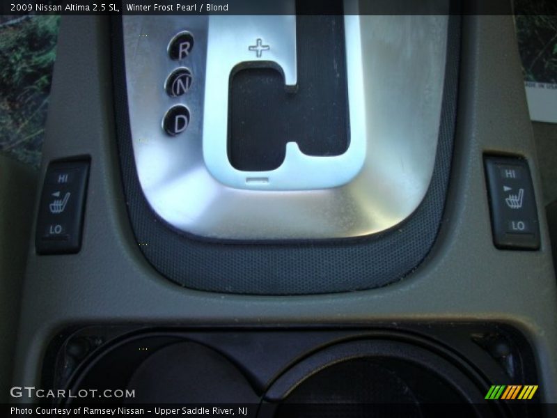 Winter Frost Pearl / Blond 2009 Nissan Altima 2.5 SL