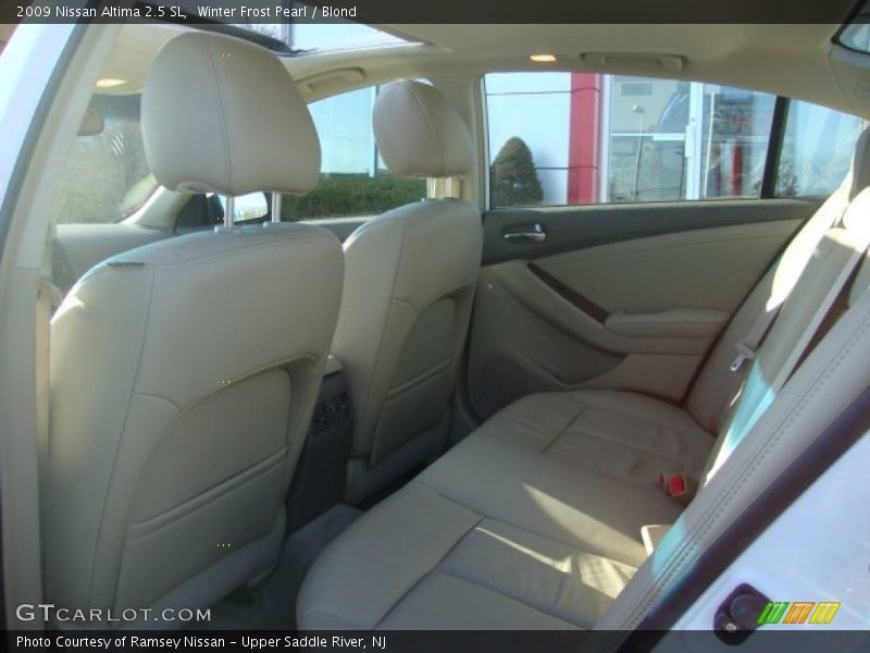 Winter Frost Pearl / Blond 2009 Nissan Altima 2.5 SL