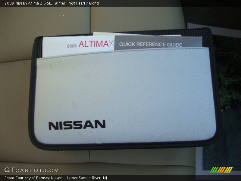 Winter Frost Pearl / Blond 2009 Nissan Altima 2.5 SL