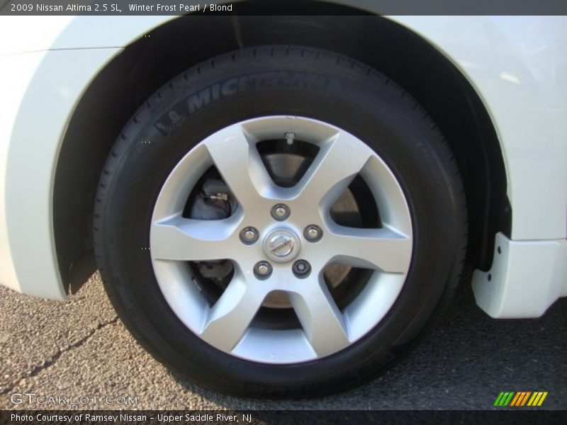 Winter Frost Pearl / Blond 2009 Nissan Altima 2.5 SL