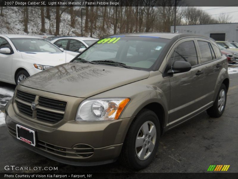 Light Khaki Metallic / Pastel Pebble Beige 2007 Dodge Caliber SE