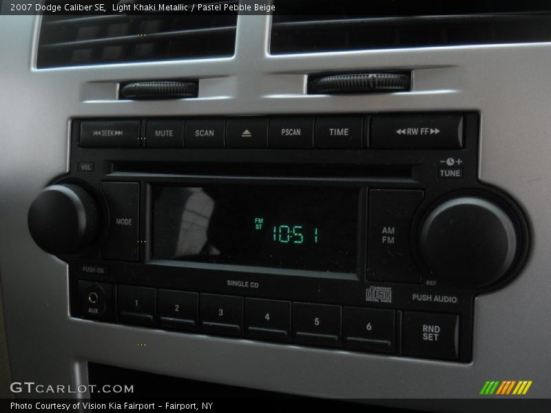 Light Khaki Metallic / Pastel Pebble Beige 2007 Dodge Caliber SE
