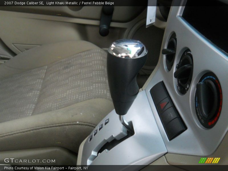 Light Khaki Metallic / Pastel Pebble Beige 2007 Dodge Caliber SE