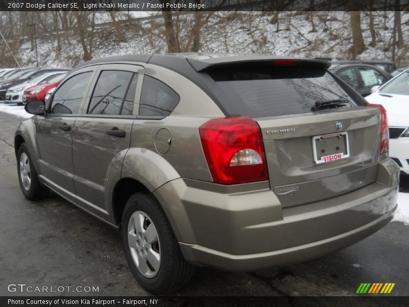 Light Khaki Metallic / Pastel Pebble Beige 2007 Dodge Caliber SE