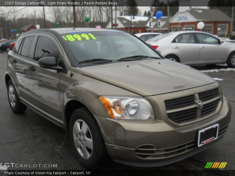 Light Khaki Metallic / Pastel Pebble Beige 2007 Dodge Caliber SE