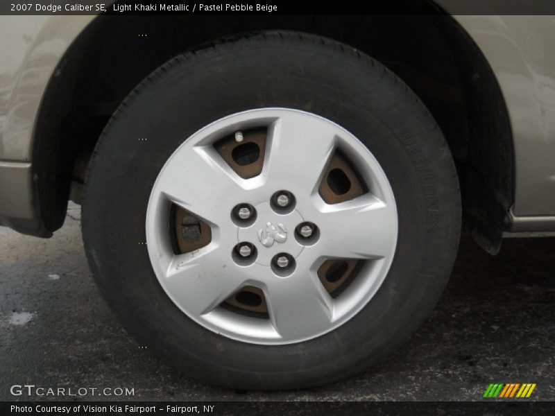 Light Khaki Metallic / Pastel Pebble Beige 2007 Dodge Caliber SE