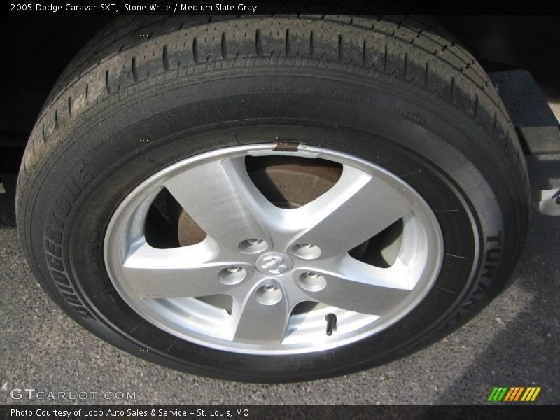Stone White / Medium Slate Gray 2005 Dodge Caravan SXT