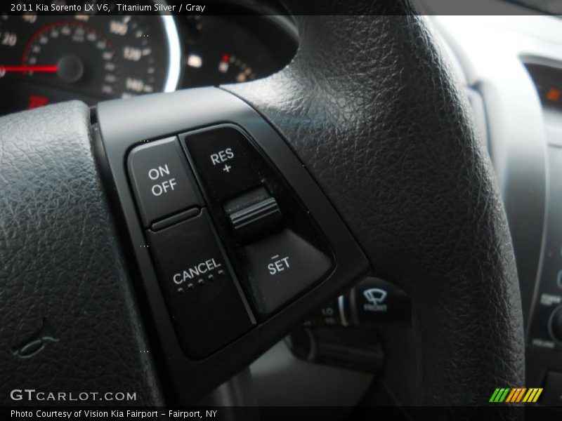 Titanium Silver / Gray 2011 Kia Sorento LX V6
