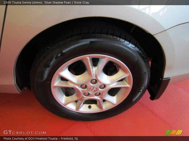Silver Shadow Pearl / Stone Gray 2006 Toyota Sienna Limited