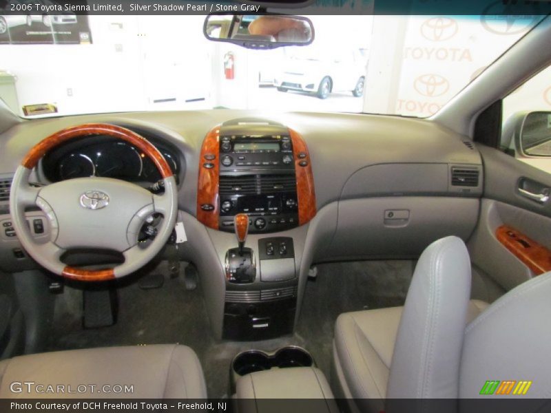 Silver Shadow Pearl / Stone Gray 2006 Toyota Sienna Limited
