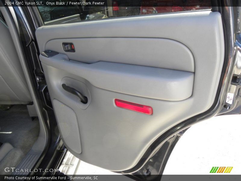 Onyx Black / Pewter/Dark Pewter 2004 GMC Yukon SLT