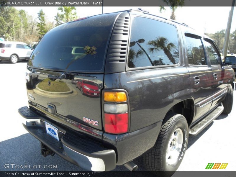 Onyx Black / Pewter/Dark Pewter 2004 GMC Yukon SLT