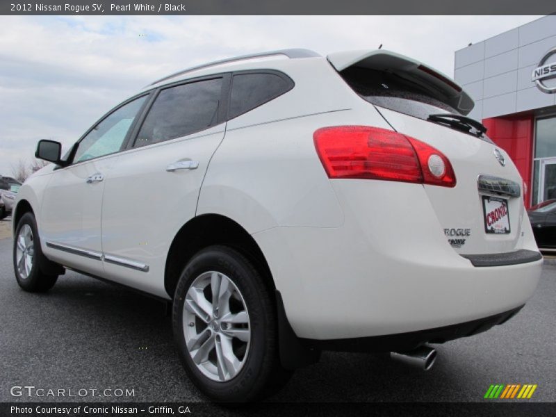 Pearl White / Black 2012 Nissan Rogue SV