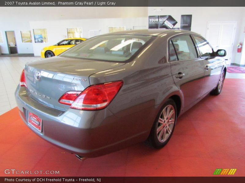 Phantom Gray Pearl / Light Gray 2007 Toyota Avalon Limited