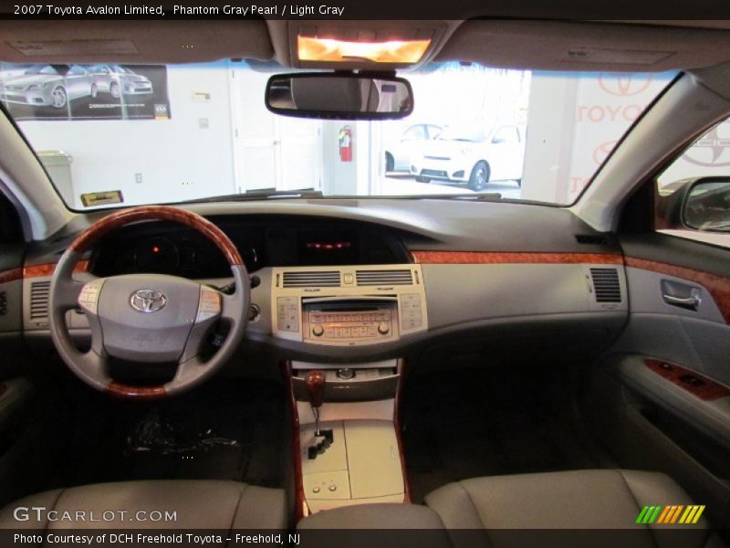 Phantom Gray Pearl / Light Gray 2007 Toyota Avalon Limited