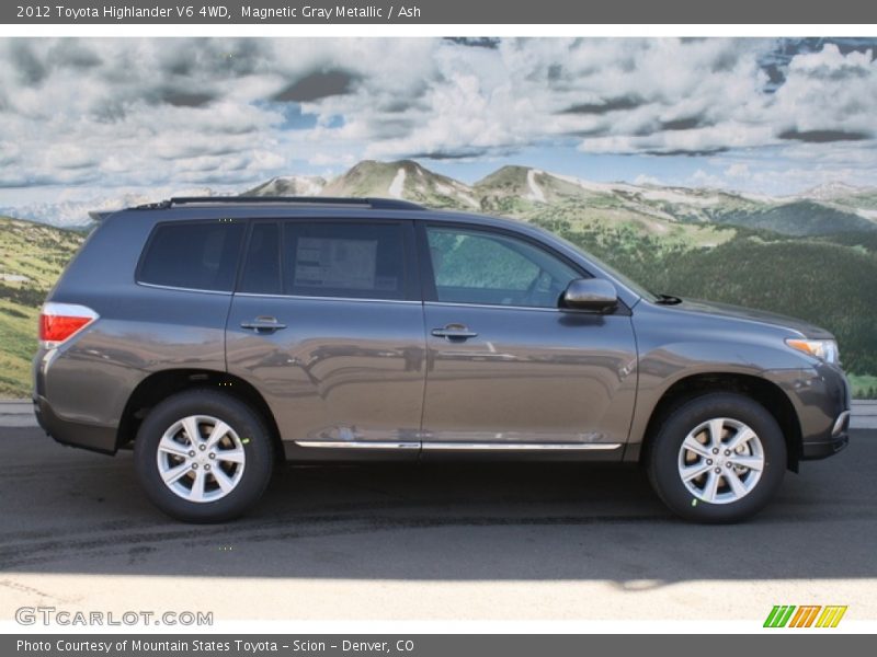 Magnetic Gray Metallic / Ash 2012 Toyota Highlander V6 4WD