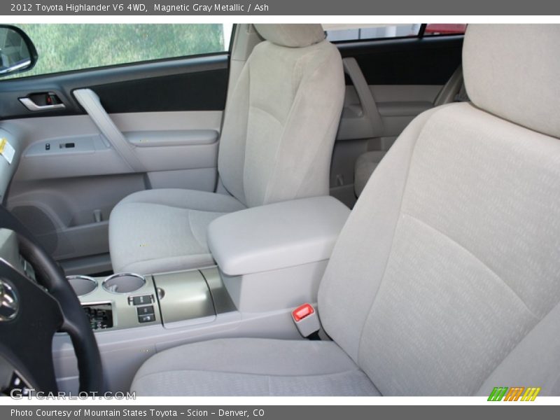 Magnetic Gray Metallic / Ash 2012 Toyota Highlander V6 4WD