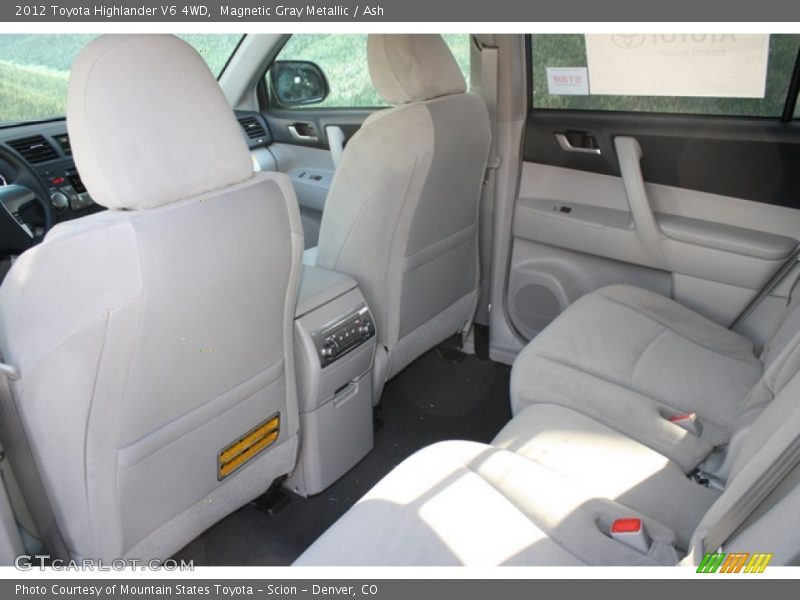 Magnetic Gray Metallic / Ash 2012 Toyota Highlander V6 4WD