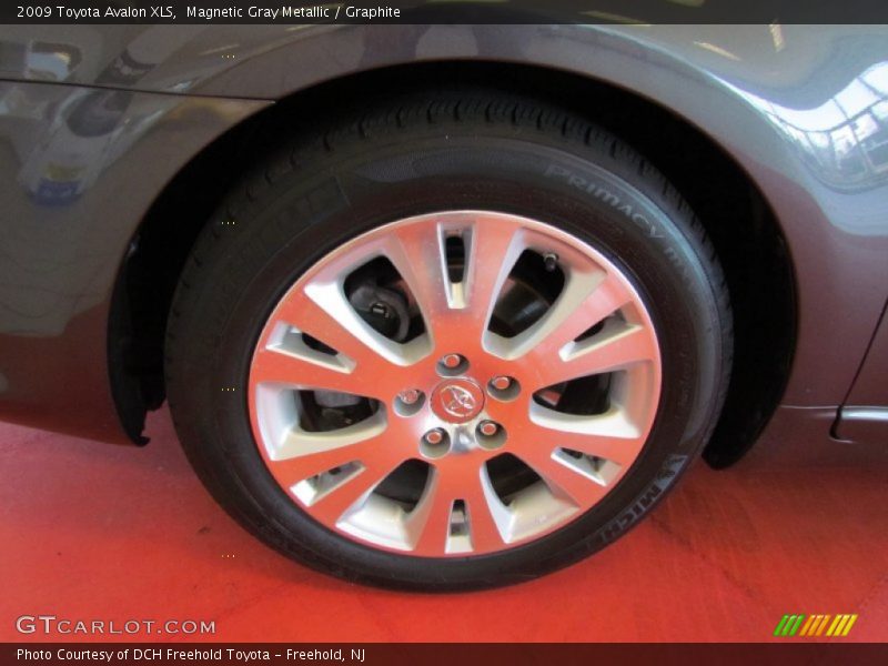 Magnetic Gray Metallic / Graphite 2009 Toyota Avalon XLS