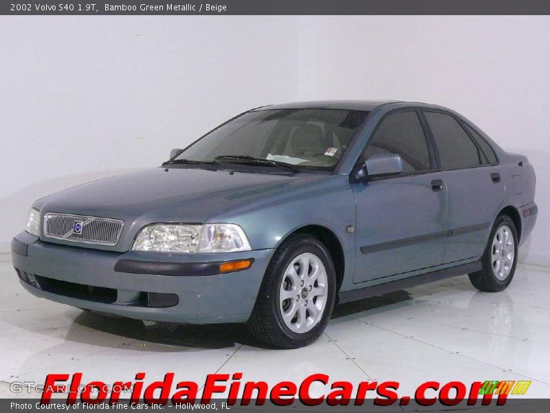 Bamboo Green Metallic / Beige 2002 Volvo S40 1.9T