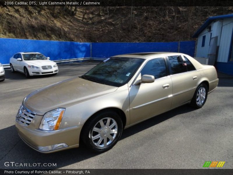 Light Cashmere Metallic / Cashmere 2006 Cadillac DTS