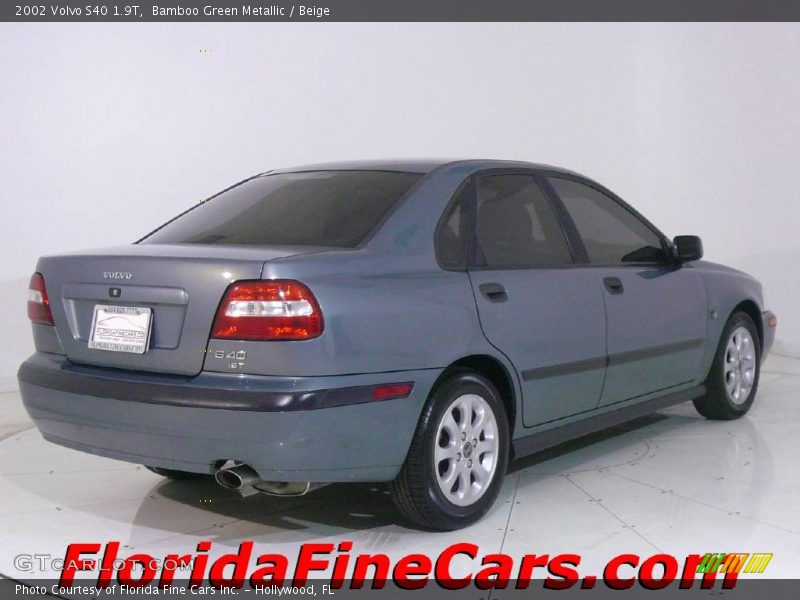 Bamboo Green Metallic / Beige 2002 Volvo S40 1.9T