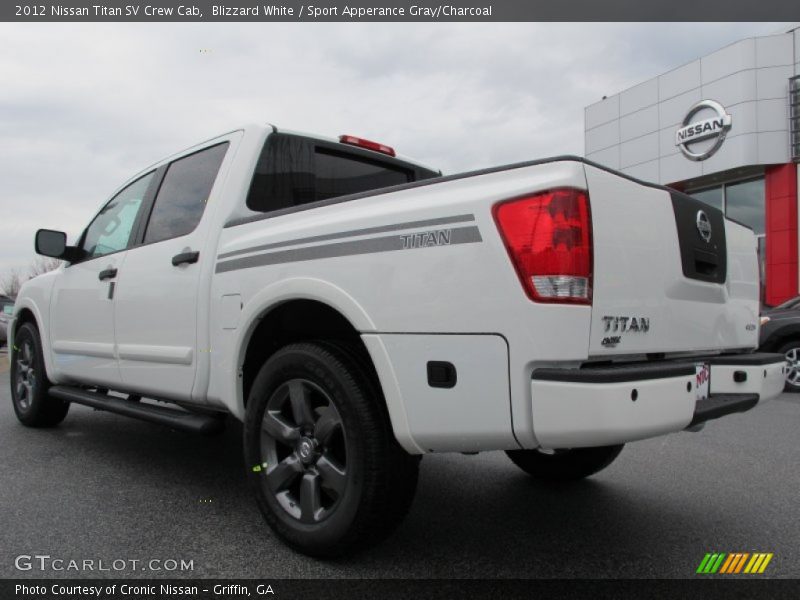 Blizzard White / Sport Apperance Gray/Charcoal 2012 Nissan Titan SV Crew Cab