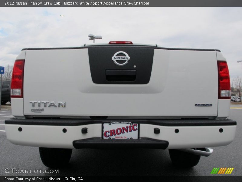 Blizzard White / Sport Apperance Gray/Charcoal 2012 Nissan Titan SV Crew Cab