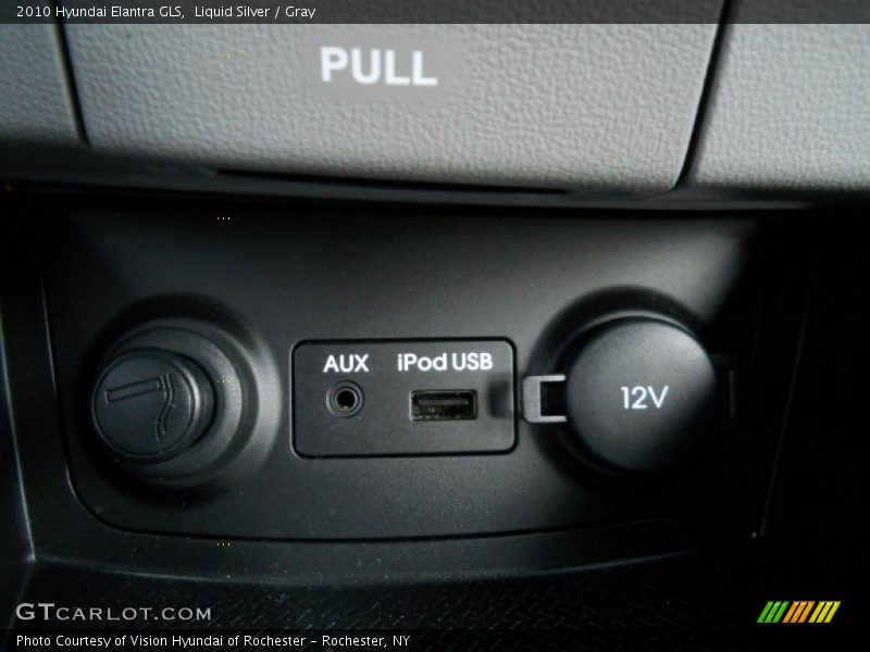 Liquid Silver / Gray 2010 Hyundai Elantra GLS