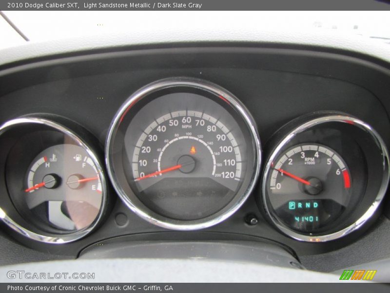 Light Sandstone Metallic / Dark Slate Gray 2010 Dodge Caliber SXT