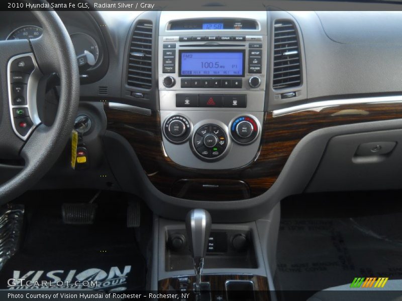 Radiant Silver / Gray 2010 Hyundai Santa Fe GLS