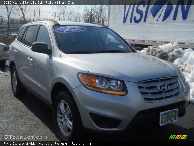 Radiant Silver / Gray 2010 Hyundai Santa Fe GLS