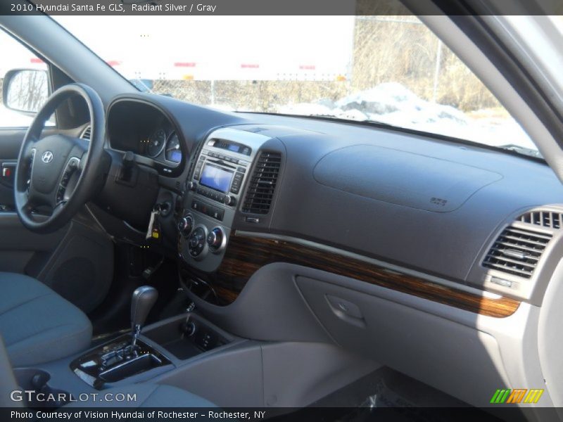Radiant Silver / Gray 2010 Hyundai Santa Fe GLS