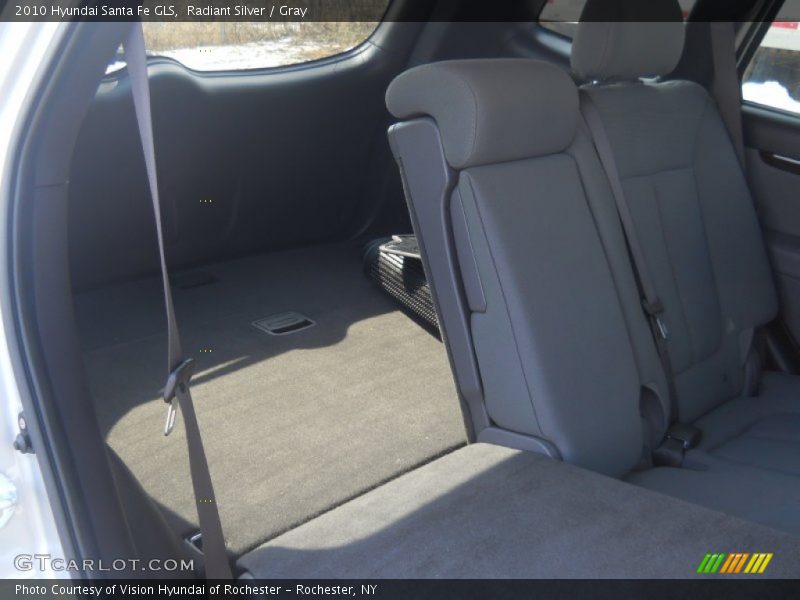 Radiant Silver / Gray 2010 Hyundai Santa Fe GLS