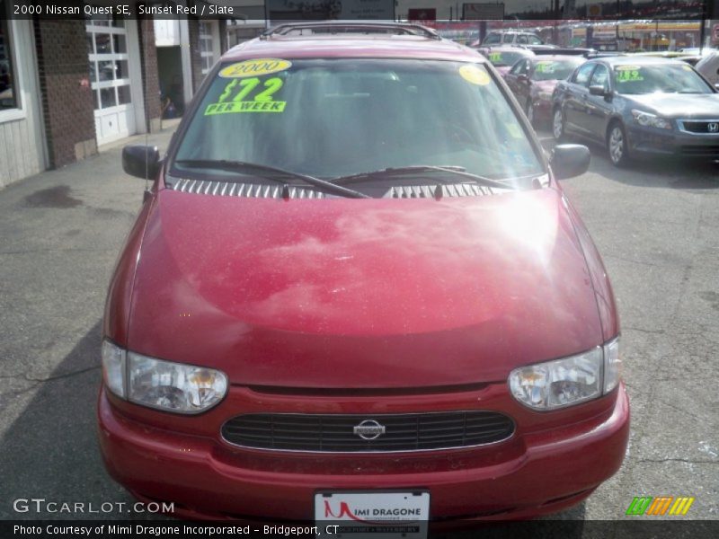 Sunset Red / Slate 2000 Nissan Quest SE