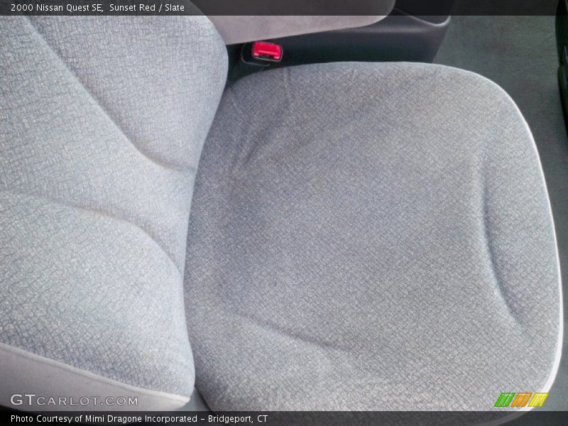 Sunset Red / Slate 2000 Nissan Quest SE