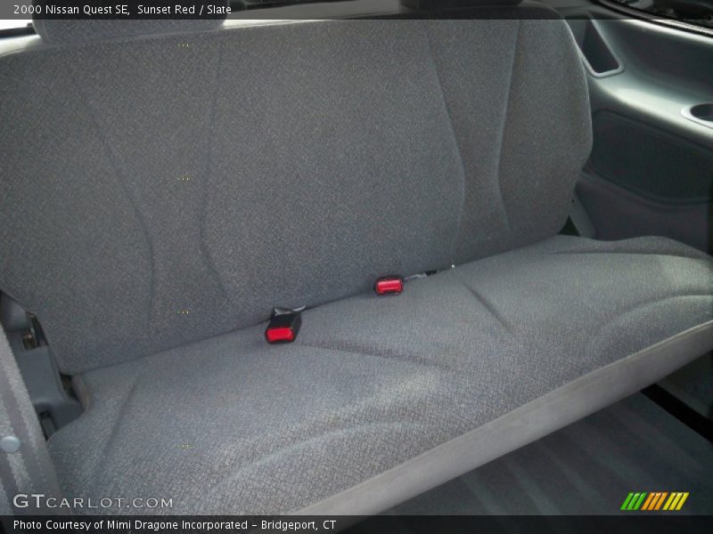 Sunset Red / Slate 2000 Nissan Quest SE