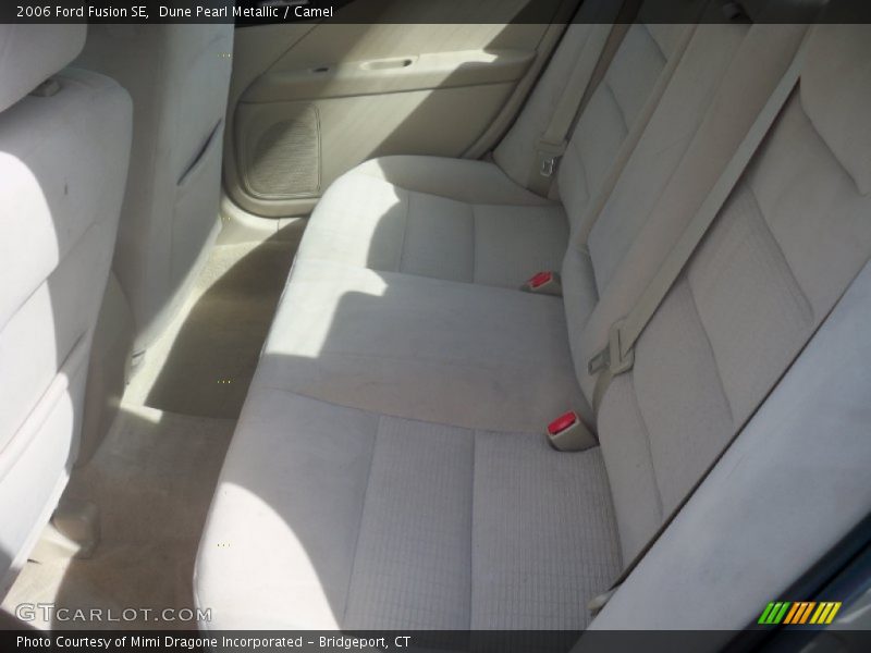 Dune Pearl Metallic / Camel 2006 Ford Fusion SE
